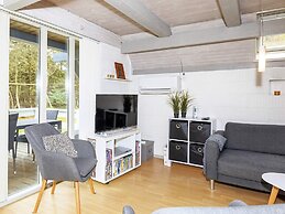Swanky Seaside Holiday Home in Fur near Sea