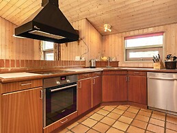 6 Person Holiday Home in Hadsund-by Traum