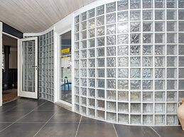 10 Person Holiday Home in Glesborg-by Traum