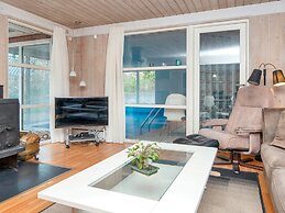 10 Person Holiday Home in Glesborg-by Traum