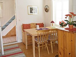 5 Person Holiday Home in Stromstad-by Traum