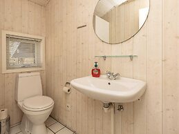 7 Person Holiday Home in Oster Assels