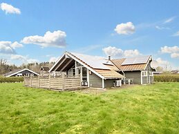 8 Person Holiday Home in Juelsminde-by Traum