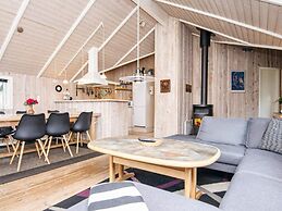 8 Person Holiday Home in Juelsminde-by Traum