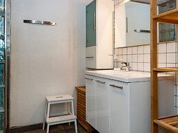 10 Person Holiday Home in Henne