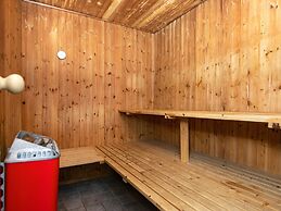 10 Person Holiday Home in Henne