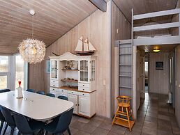 10 Person Holiday Home in Henne