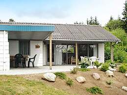 8 Person Holiday Home in Spottrup-by Traum