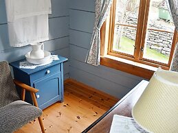 6 Person Holiday Home in Norddal