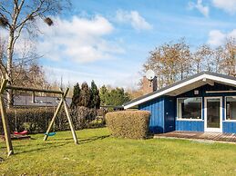 Superb Holiday Home in Hemmet near Sea