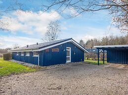 Superb Holiday Home in Hemmet near Sea