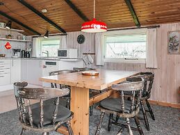 Superb Holiday Home in Hemmet near Sea