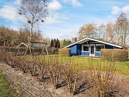 Superb Holiday Home in Hemmet near Sea