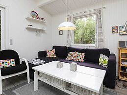 5 Person Holiday Home in Hojslev-by Traum