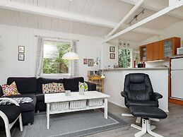 5 Person Holiday Home in Hojslev-by Traum