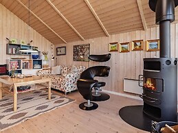 6 Person Holiday Home in Hojslev-by Traum