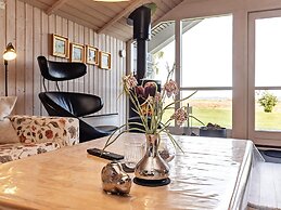 6 Person Holiday Home in Hojslev
