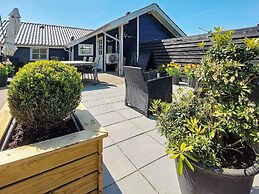 Modern Retreat With Hot Tub - By Traum Ferienwohnungen