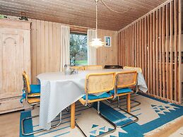 6 Person Holiday Home in Glesborg-by Traum