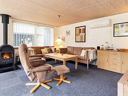 5 Person Holiday Home in Thyholm-by Traum