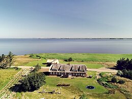 Spacious Summer House With Sauna
