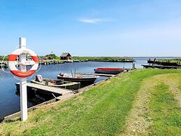 Spacious Summer House With Sauna