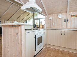 7 Person Holiday Home in Harboore-by Traum