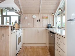 7 Person Holiday Home in Harboore-by Traum