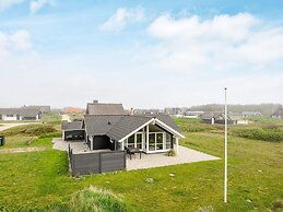 7 Person Holiday Home in Harboore-by Traum