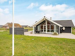 7 Person Holiday Home in Harboore-by Traum