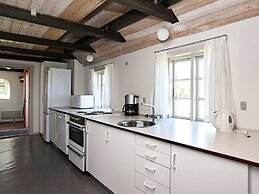 6 Person Holiday Home in Veslos-by Traum