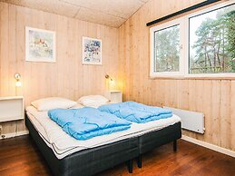 10 Person Holiday Home in Glesborg-by Traum