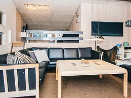 10 Person Holiday Home in Glesborg-by Traum