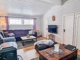 8 Person Holiday Home in Aseral-by Traum