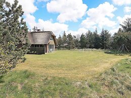 8 Person Holiday Home in Blavand