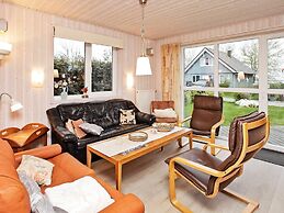 8 Person Holiday Home in Gelting
