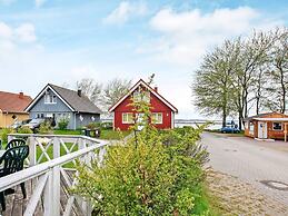 8 Person Holiday Home in Gelting