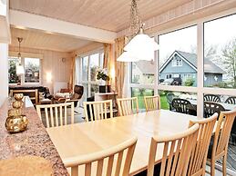 8 Person Holiday Home in Gelting