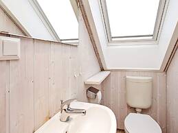 8 Person Holiday Home in Gelting