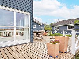6 Person Holiday Home in Gudhjem