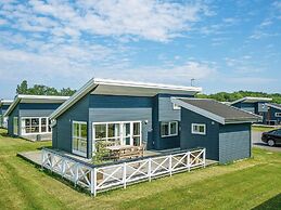 6 Person Holiday Home in Gudhjem