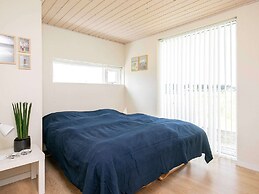 8 Person Holiday Home in Brovst