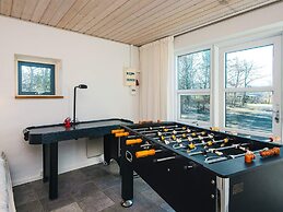 12 Person Holiday Home in Hojslev-by Traum