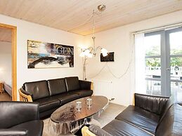 12 Person Holiday Home in Hojslev-by Traum