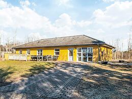 12 Person Holiday Home in Hojslev-by Traum