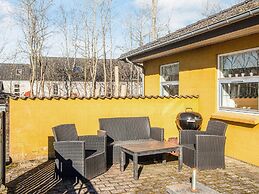 12 Person Holiday Home in Hojslev-by Traum