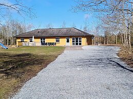12 Person Holiday Home in Hojslev-by Traum