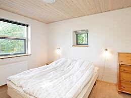 12 Person Holiday Home in Hojslev-by Traum