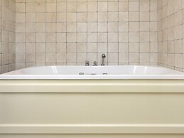 8 Person Holiday Home in Hojslev-by Traum