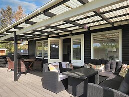 6 Person Holiday Home in Hadsund-by Traum